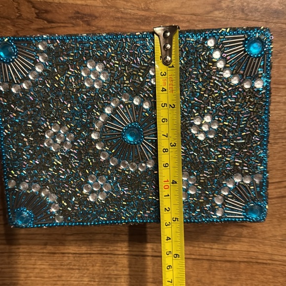 Bollywood Indian Handmade Gemstone Stone Exquisite Turquoise Beaded Jewelry Box - Picture 6 of 8